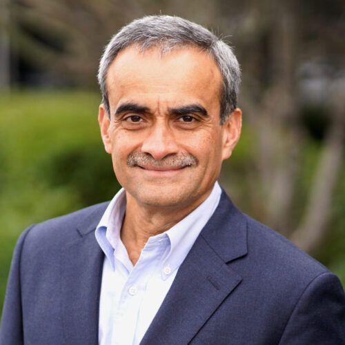 Neil Fernandes headshot